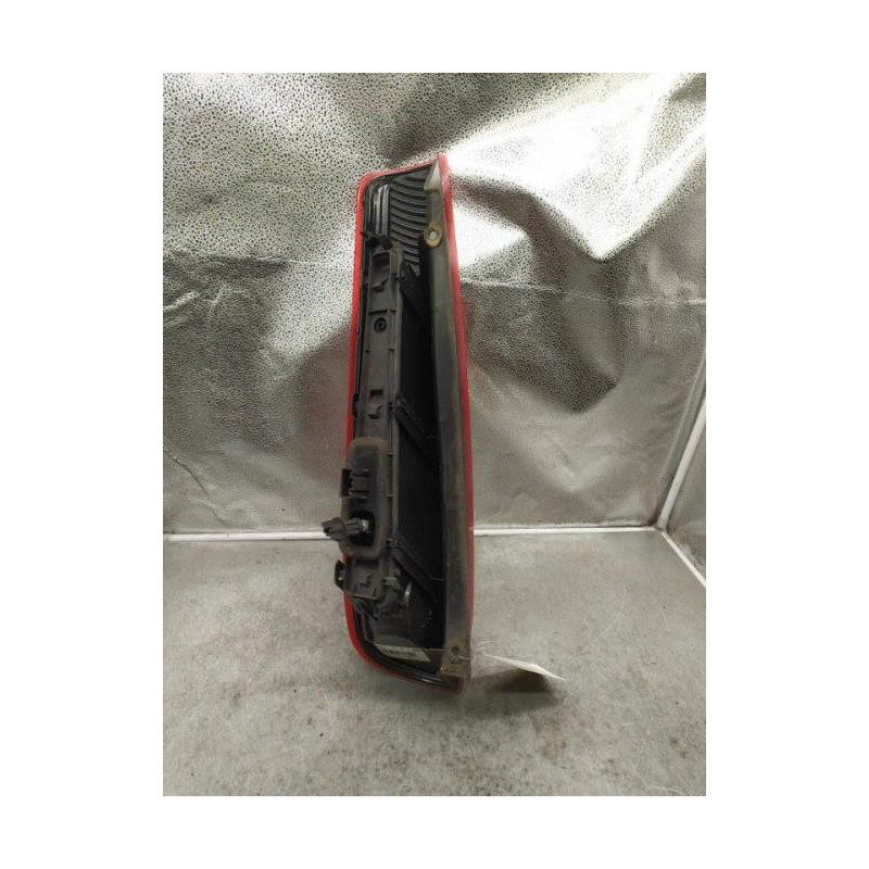 Feu arriere principal droit (feux) FORD FIESTA 5 Photo n°1