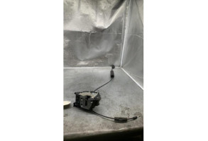 Serrure avant droit RENAULT MEGANE 3 Photo n°1