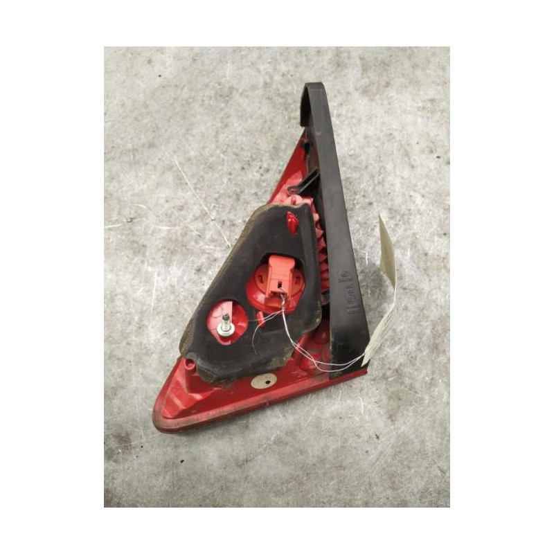 Feu arriere secondaire gauche (feux) PEUGEOT 3008 1 Photo n°1