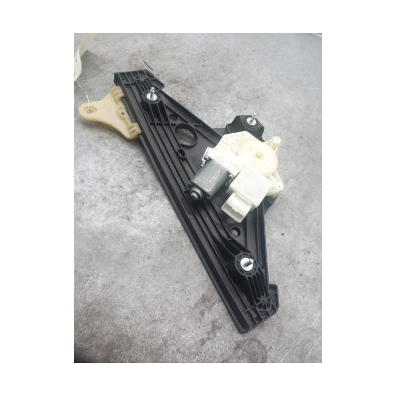 Leve vitre electrique arriere gauche RENAULT CLIO 5 Photo n°1