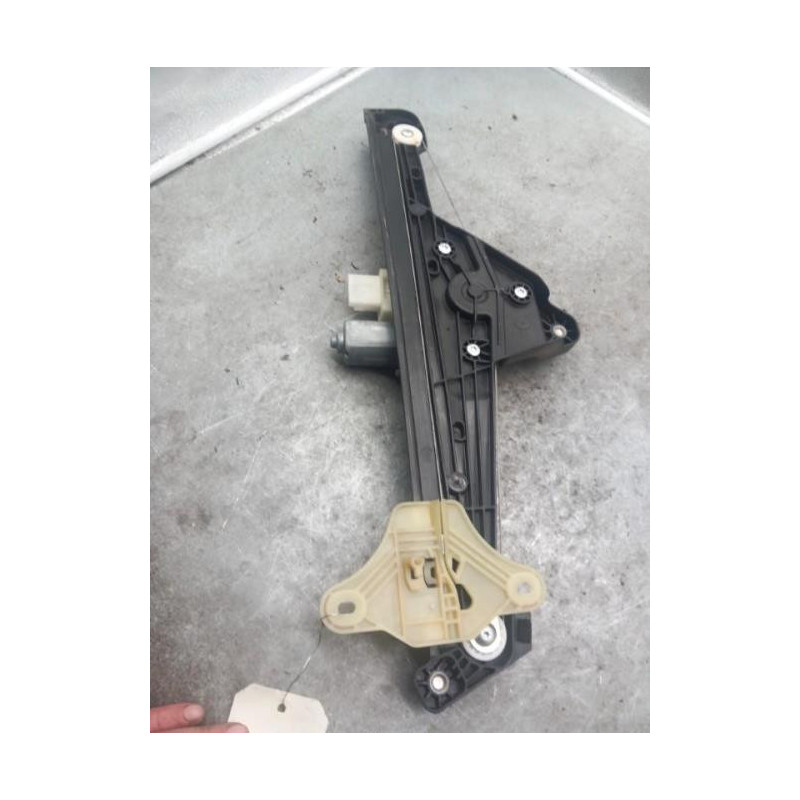 Leve vitre electrique avant gauche RENAULT CLIO 5 Photo n°1
