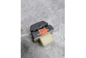 Interrupteur de leve vitre avant droit DACIA SANDERO 2 Photo n°1