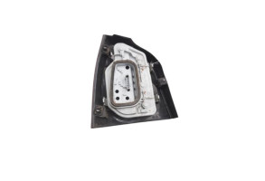 Feu arriere principal droit (feux) VOLKSWAGEN POLO 4 Photo n°2