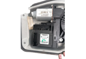 Leve vitre electrique avant droit VOLKSWAGEN GOLF 5 Photo n°2