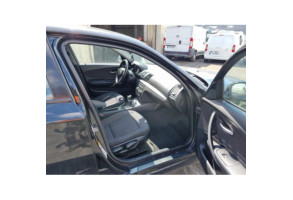 Feu arriere principal gauche (feux) BMW SERIE 1 E87 Photo n°9