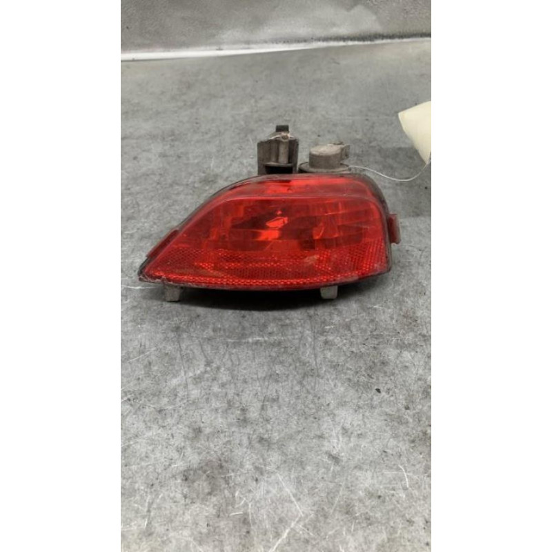 Anti brouillard arriere gauche RENAULT MEGANE 3 Photo n°1