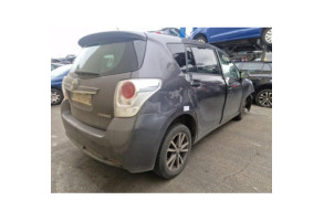 Interrupteur de leve vitre arriere droit TOYOTA VERSO Photo n°7