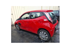 Leve vitre electrique avant gauche TOYOTA AYGO 2 Photo n°13