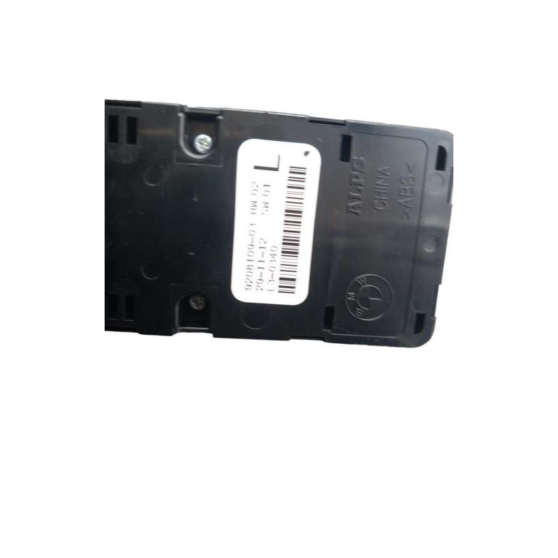 Interrupteur de leve vitre avant gauche BMW SERIE 1 F20 Photo n°1