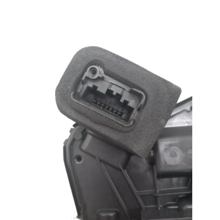 Serrure arriere gauche SKODA OCTAVIA 3