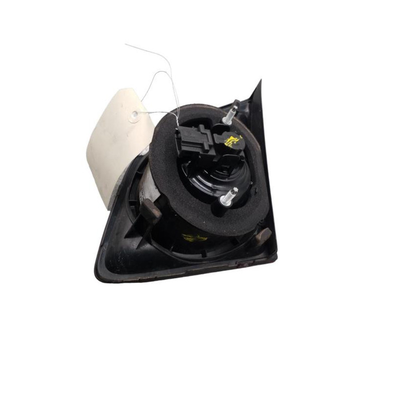 Feu arriere secondaire gauche (feux) VOLKSWAGEN GOLF PLUS Photo n°1