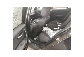 Renfort pare choc arriere (traverse) BMW SERIE 1 E87 Photo n°16