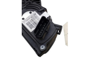 Pedale d'accelerateur PEUGEOT 308 2 SW Photo n°4