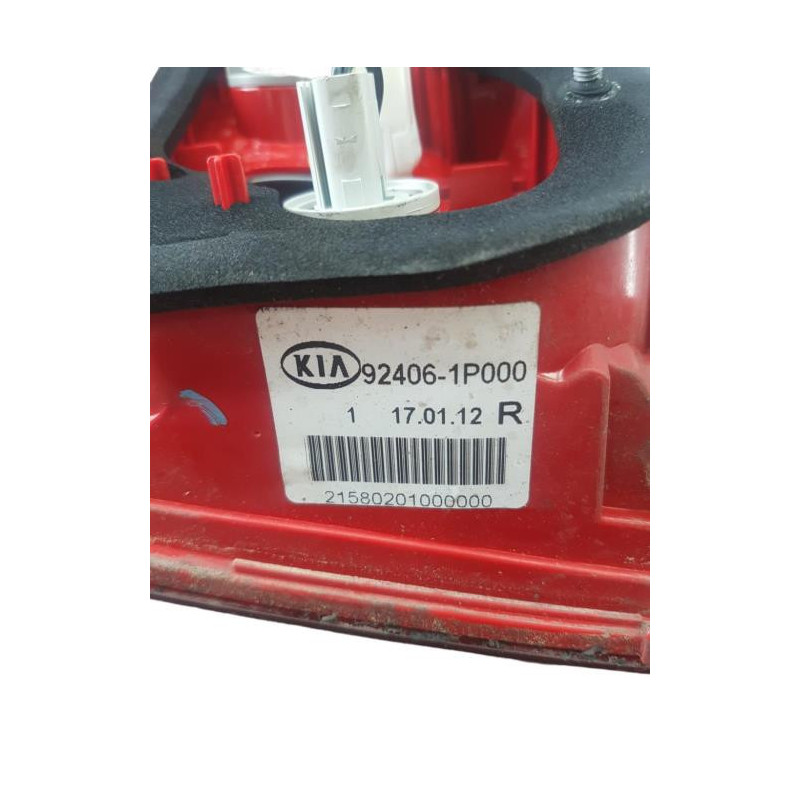 Feu arriere secondaire droit (feux) KIA VENGA Photo n°1