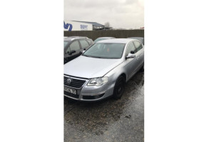 Optique avant principal droit (feux)(phare) VOLKSWAGEN PASSAT 5 Photo n°9