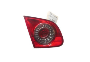 Feu arriere secondaire gauche (feux) VOLKSWAGEN PASSAT 5 Photo n°1