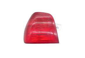 Feu arriere principal gauche (feux) VOLKSWAGEN POLO 3 Photo n°1