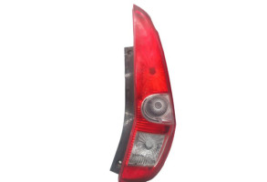 Feu arriere principal droit (feux) SUZUKI SPLASH Photo n°1