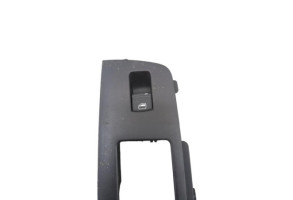 Interrupteur de leve vitre arriere gauche AUDI Q7 1 Photo n°3