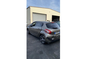 Interrupteur de leve vitre avant droit PEUGEOT 208 1 Photo n°16