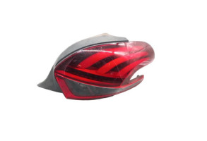 Feu arriere principal droit (feux) PEUGEOT 208 1 Photo n°4