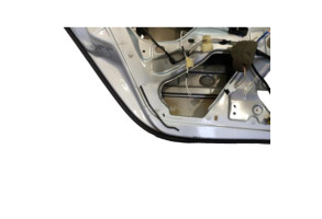 Porte arriere gauche RENAULT LAGUNA 2 Photo n°1