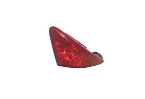 Feu arriere secondaire droit (feux) PEUGEOT 3008 1 Photo n°1