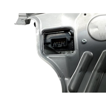 Moteur essuie glace arriere TOYOTA YARIS 3