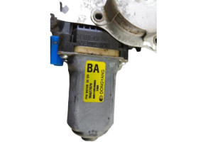 Leve vitre electrique avant gauche CHEVROLET CAPTIVA Photo n°3