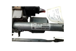 Moteur essuie glace avant gauche VOLKSWAGEN GOLF PLUS Photo n°4