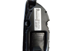 Interrupteur de leve vitre avant droit BMW SERIE 1 E81 Photo n°4