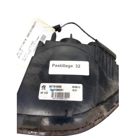 Feu arriere secondaire droit (feux) PEUGEOT 308 2