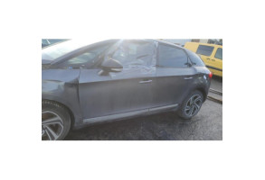 Trappe d'essence DS DS5 Photo n°6