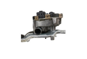 Moteur essuie glace avant gauche PEUGEOT 5008 1 Photo n°4