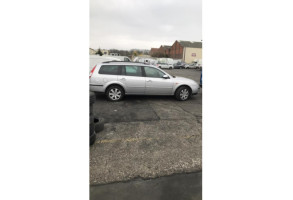 Malle/Hayon arriere FORD MONDEO 2 Photo n°13