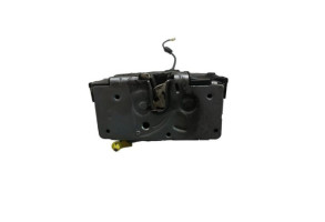 Serrure arriere gauche OPEL CORSA D Photo n°3