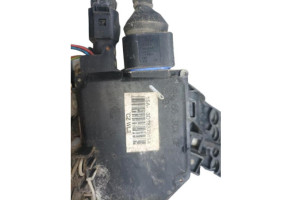 Serrure avant gauche VOLKSWAGEN TOUAREG 1 Photo n°4