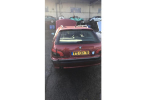 Serrure avant droit PEUGEOT 406 Photo n°13