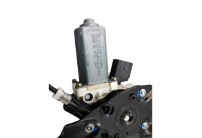 Leve vitre electrique avant gauche BMW SERIE 5 E60 Photo n°2