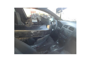 Feu arriere secondaire gauche (feux) VOLKSWAGEN GOLF 6 Photo n°4