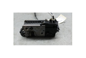 Serrure arriere droit PEUGEOT 208 1 Photo n°1