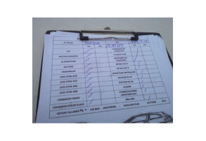 Pare boue avant gauche VOLKSWAGEN POLO 3 Photo n°6