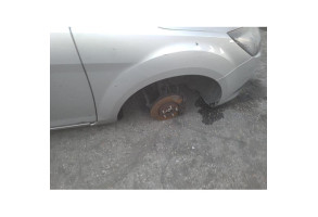 Optique avant principal droit (feux)(phare) FORD FOCUS 2 Photo n°11