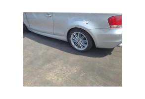 Porte avant droit BMW SERIE 1 E82 Photo n°10