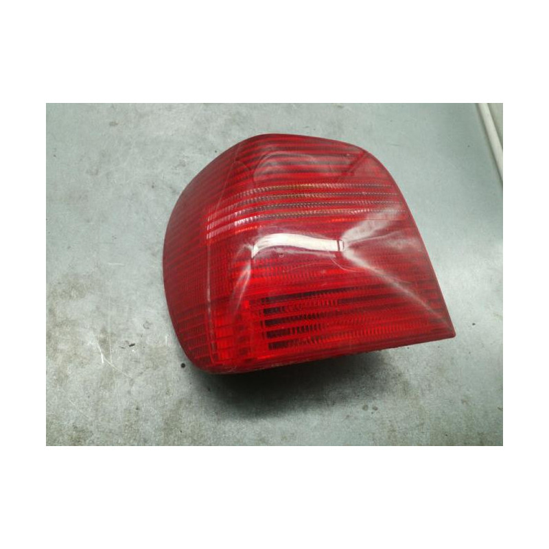 Feu arriere principal gauche (feux) VOLKSWAGEN POLO 3 Photo n°1