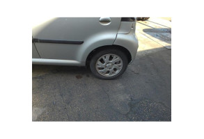 Trappe d'essence CITROEN C1 1 Photo n°18