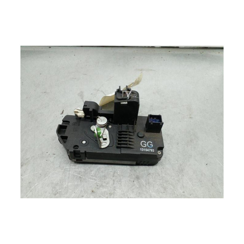 Serrure arriere gauche OPEL MERIVA A Photo n°1