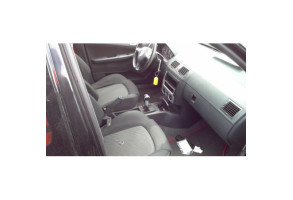 Feu arriere stop central SKODA FABIA 1 Photo n°6