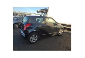 Leve vitre electrique avant gauche SUZUKI SWIFT 3 Photo n°4