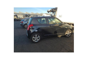 Leve vitre electrique avant gauche SUZUKI SWIFT 3 Photo n°17